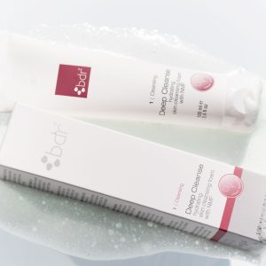 Deep Cleanse – nawilżająca pianka oczyszczająca do twarzy